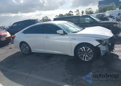 2022 Honda Accord Hybrid z USA, uszkodzony, nr VIN 1HGCV3F12NA008541
